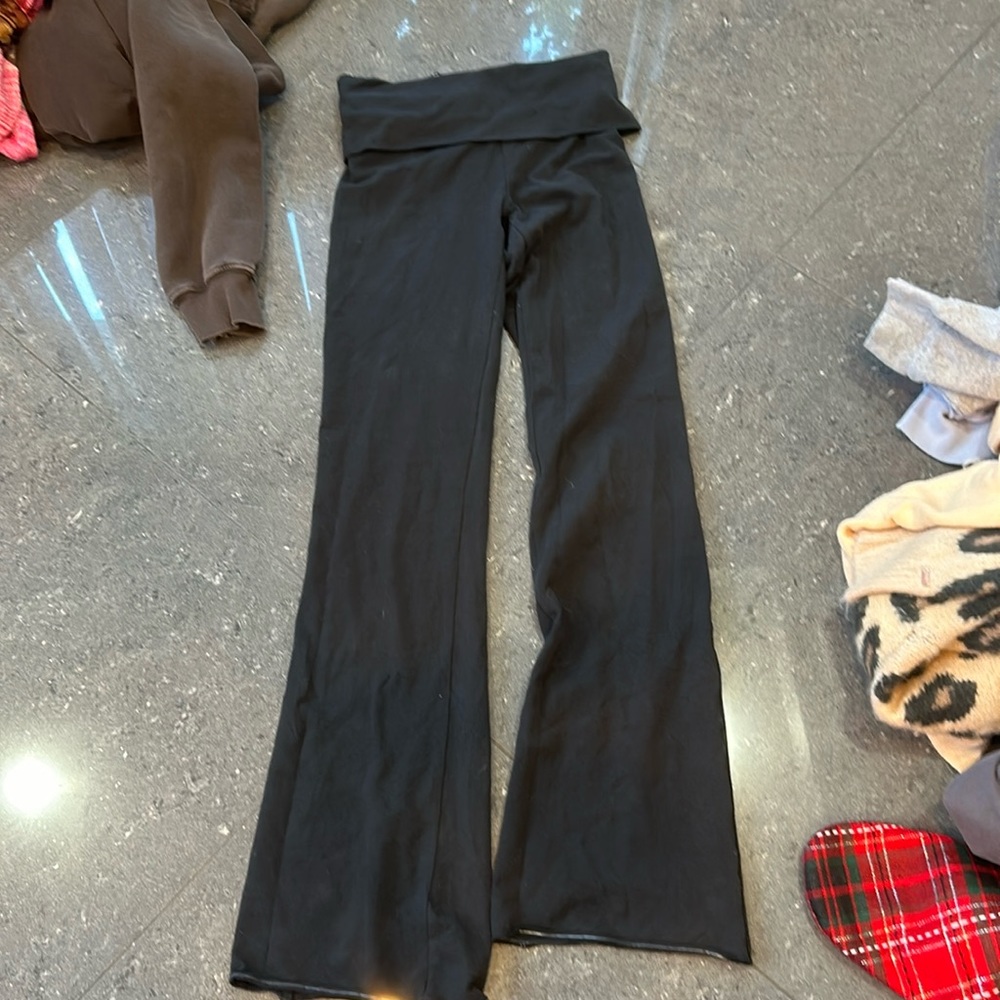 Skims wide leg fold over pants